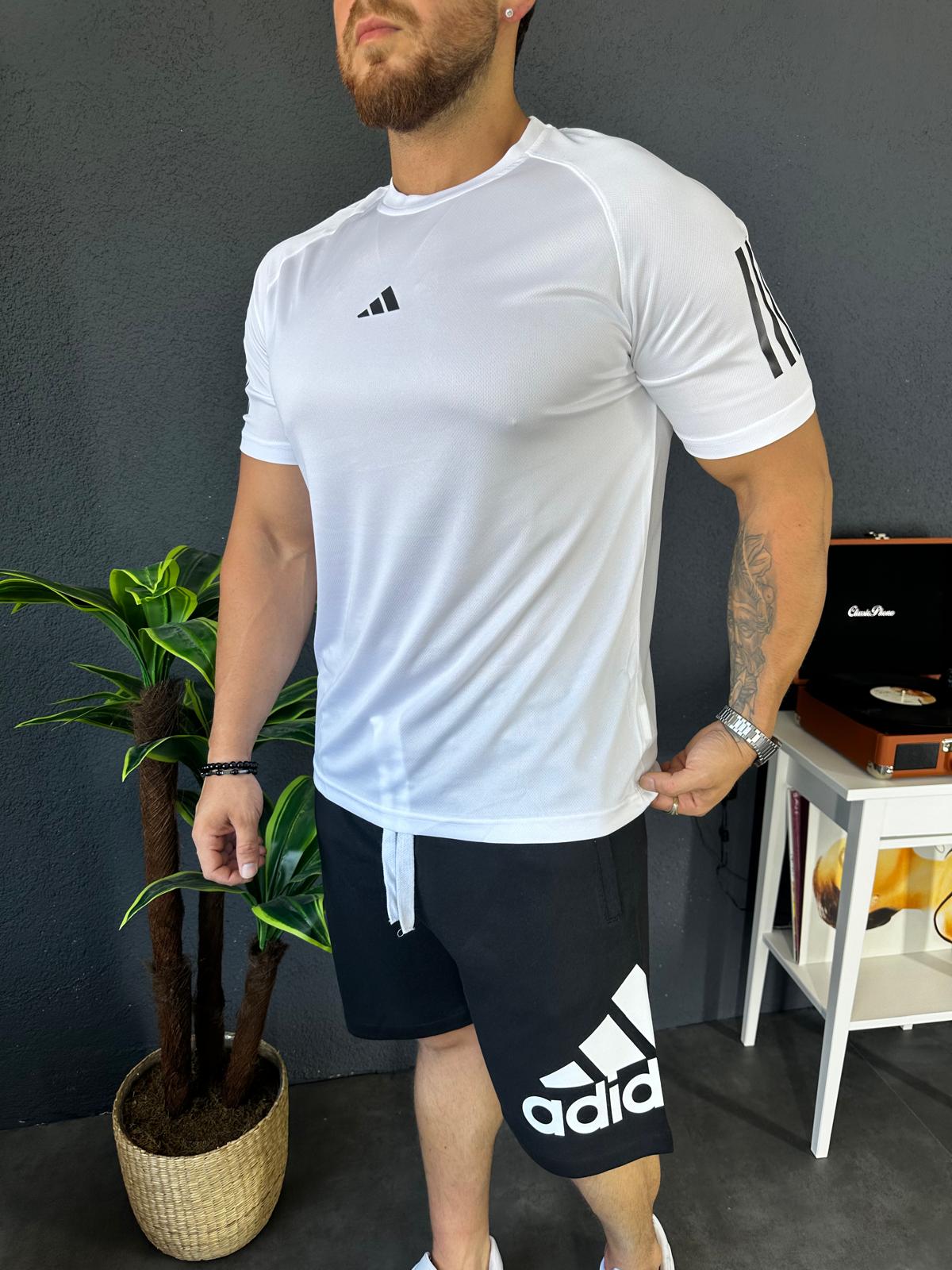 Adidas Logo Şort