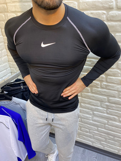 Nike Karyokalı Compression Body