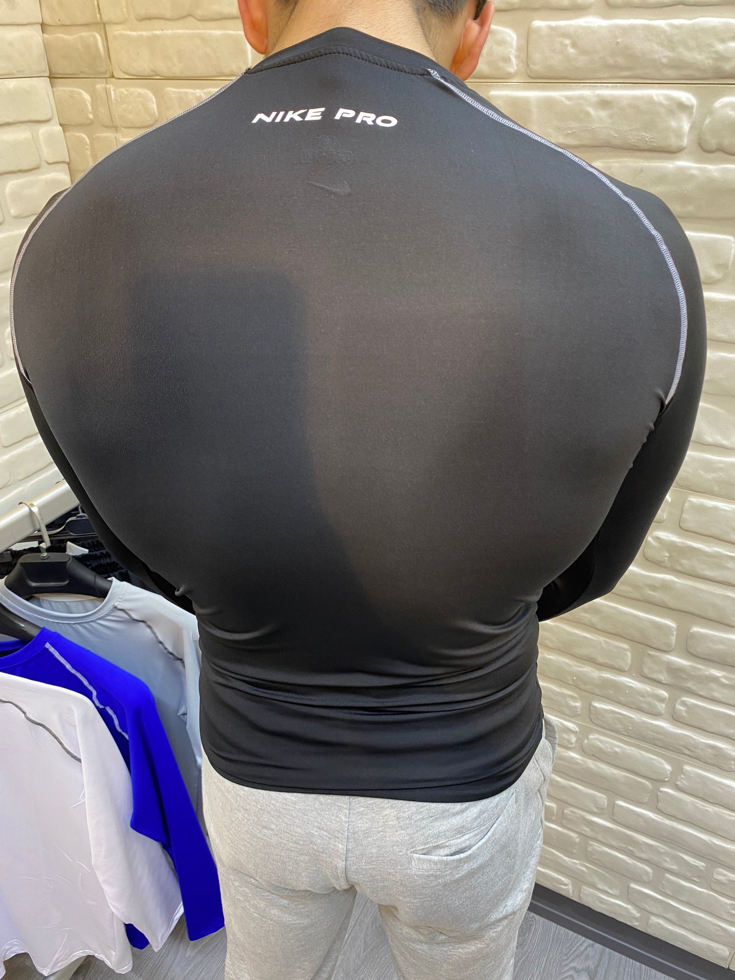 Nike Karyokalı Compression Body