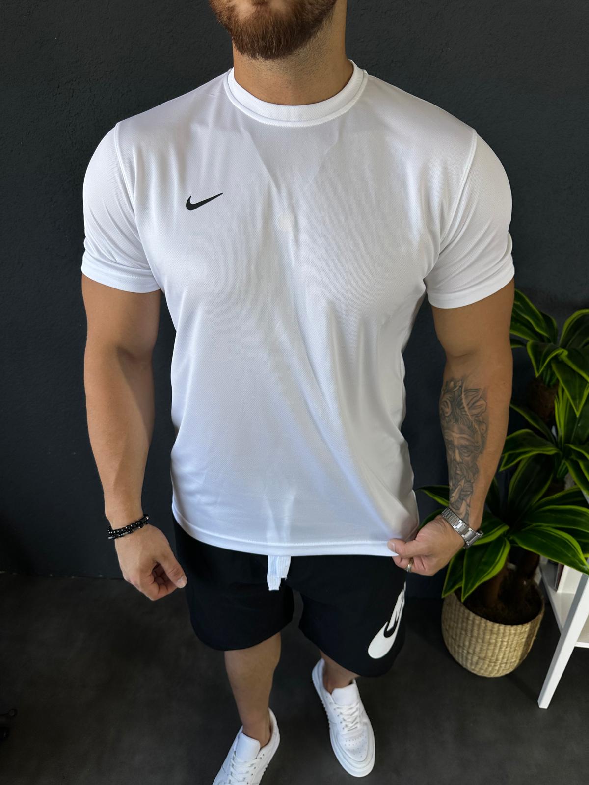 Nike Dri-fit T-Shirt